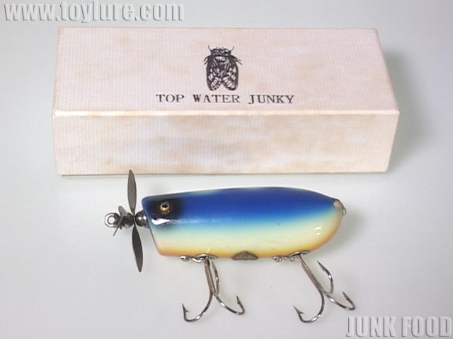 JUNK FOOD item: J-45031 ミルヘッドターキー