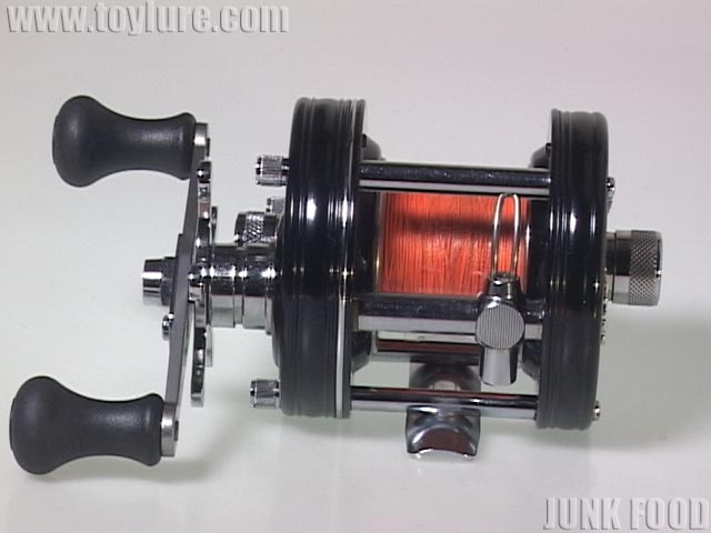 JUNK FOOD item: R-9041 Ambassadeur 5600C クラシック アンバサダー
