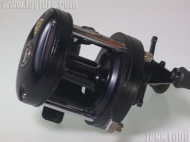 JUNK FOOD item: R-9061 Ambassadeur FIVE アンバサダーファイブ