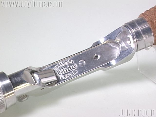 JUNK FOOD item: R-9109 グライド コルクボトルグリップ
