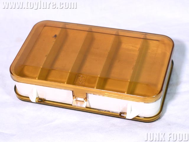 JUNK FOOD item: R-9197 ルアーケースNo-75