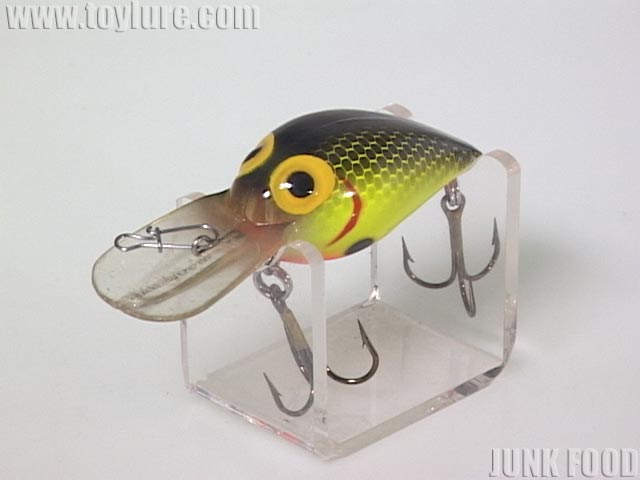 JUNK FOOD item: T-5411 Wiggle-Wart 3/8 ウィグルワート