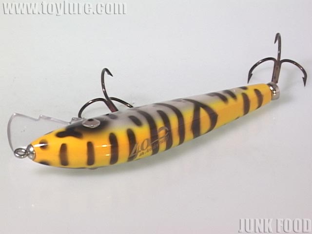 JUNK FOOD item: H-8661 マグナムタイガー