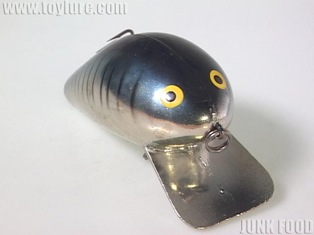 JUNK FOOD item: T-5562 CHUNK チャンク