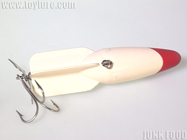 JUNK FOOD item: T-5697 Finny Ferret フィニーフェレット