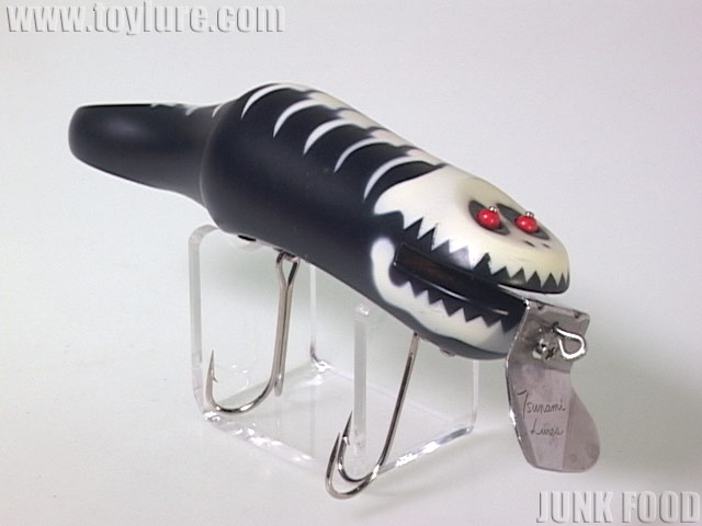 JUNK FOOD item: J-47084 スラップハッピー ビーバー