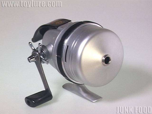 新品未使用】Streamer Olympic 350 スピンキャストリール