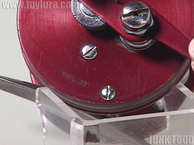 JUNK FOOD item: R-9830 LureCast MODEL 330KC ルアーキャスト330