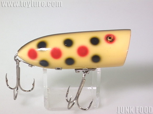 JUNK FOOD item: J-48712 ゴッツイボッキー