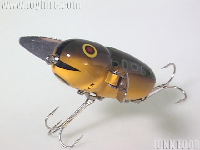 JUNK FOOD item: H-8256 クレイジークローラー