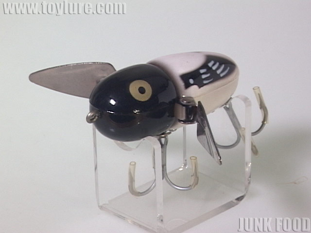 JUNK FOOD item: H-9573 クレイジークローラー