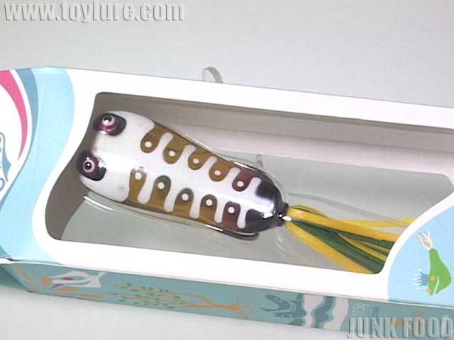 JUNK FOOD item: J-43769 ヴィキタン