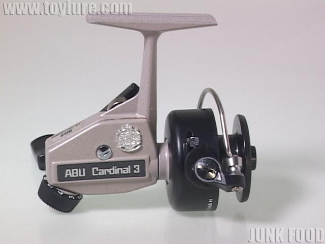 JUNK FOOD item: R-8727 カーディナル3 Cardinal
