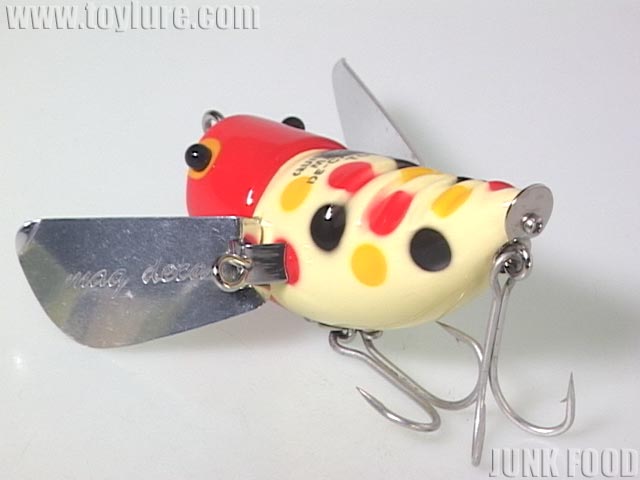 JUNK FOOD item: J-44740 マグナム デカダンストーイ