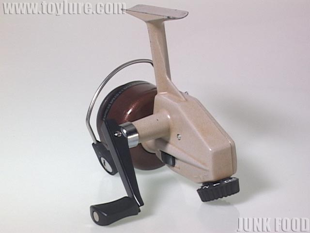 JUNK FOOD item: R-8826 カーディナル4X Cardinal