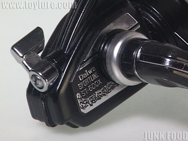 JUNK FOOD item: R-8828 スポーツラインST-600X