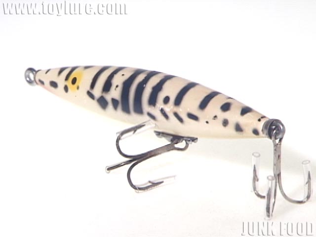 JUNK FOOD item: H-5775 Dying Quiver ダイイングクイーバー