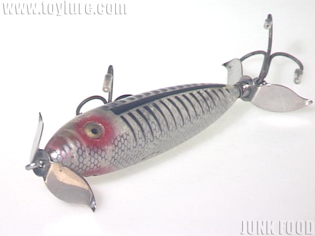 JUNK FOOD item: H-6270 Wounded Spook ウンデッドスプーク