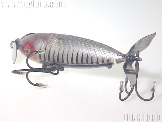 JUNK FOOD item: H-6270 Wounded Spook ウンデッドスプーク