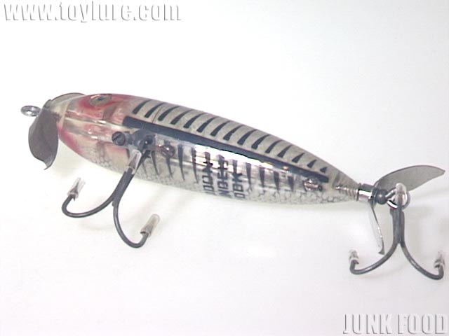 JUNK FOOD item: H-6270 Wounded Spook ウンデッドスプーク
