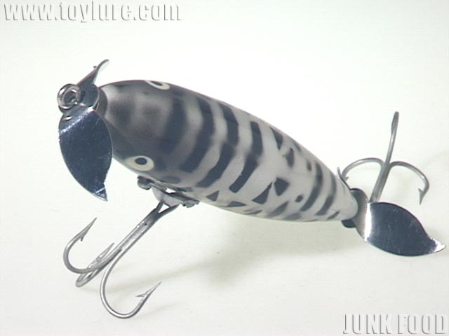 JUNK FOOD item: H-6330 Wounded Spook ウンデッドスプーク