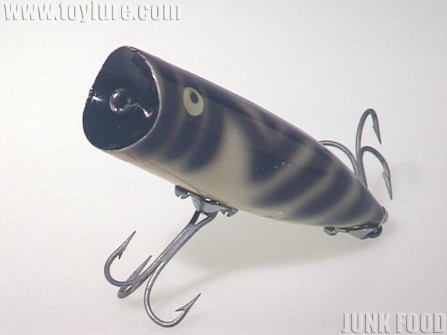 JUNK FOOD item: H-6937 Chugger Spook チャガースプーク