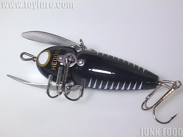 JUNK FOOD item: H-7214 マスキー クレイジークローラー