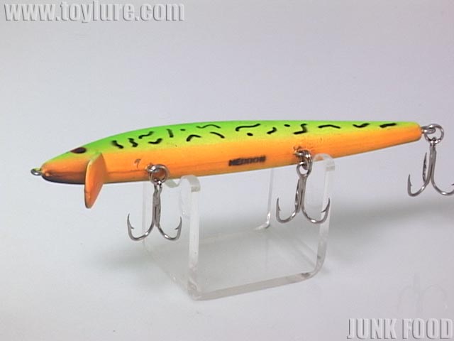 JUNK FOOD item: H-7247 Hedd Hunter Minnow ヘッドハンターミノー