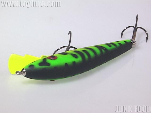 JUNK FOOD item: H-7258 マグナムタイガー
