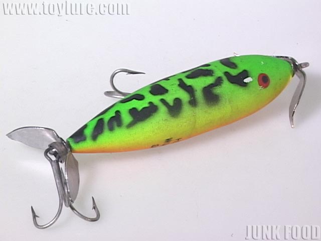 JUNK FOOD item: H-7578 Wounded Spook ウンデッドスプーク