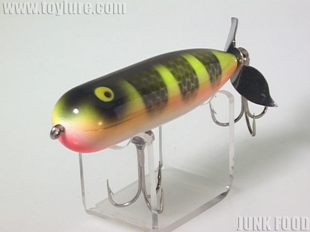 JUNK FOOD item: H-7918 Magnum Torpedo マグトー