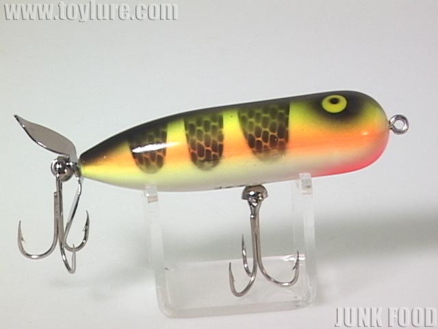 JUNK FOOD item: H-7918 Magnum Torpedo マグトー
