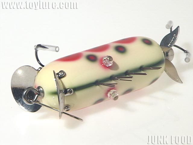 JUNK FOOD item: J-27828 ウィリアムカバ