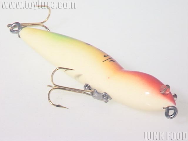 ★新品・未使用★ハトリーズ スペシャル 2001年ナミブ砂漠の大トカゲ《同梱歓迎 JUNK FOOD item: J-32037 マダガスカルのトカゲ