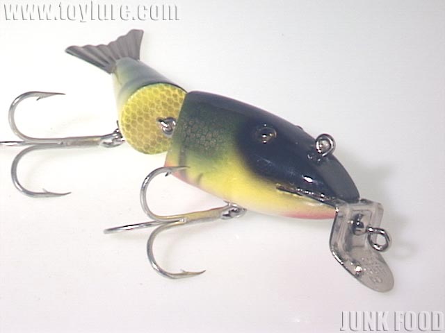 JUNK FOOD item: J-32402 WIGGLEFISH ウィグルフィッシュ