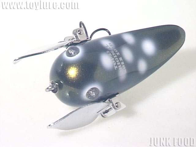 JUNK FOOD item: J-34043 らとりん火の玉坊や