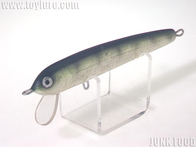 JUNK FOOD item: J-34367 ミノー 11cm