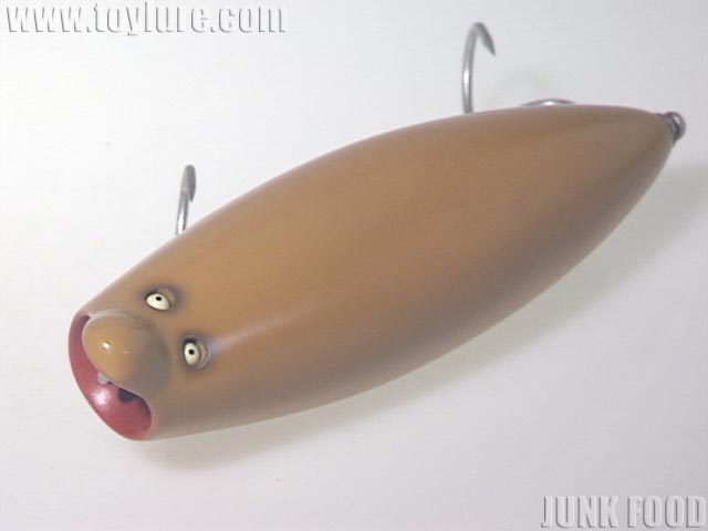 ローカル 上クチビル