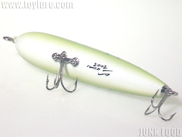 JUNK FOOD item: J-35269 ブッシュペッカー メス