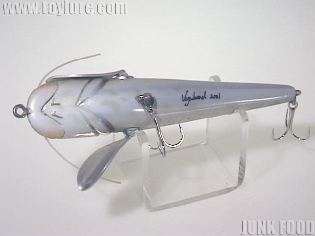 JUNK FOOD item: J-35752 ナマズクローラー
