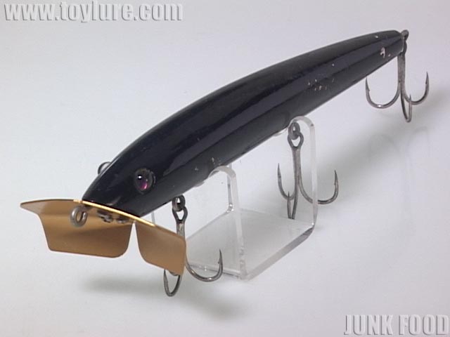JUNK FOOD item: J-32561 アマゾン マレオパイレーツ