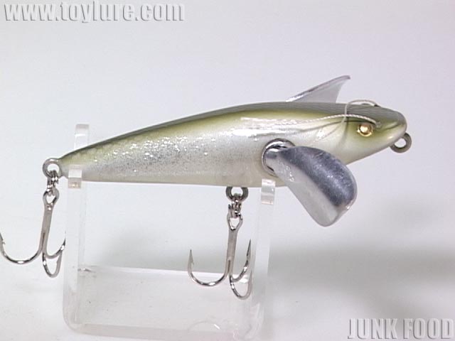 JUNK FOOD item: J-37632 ナマズクローラー ベビー プラ