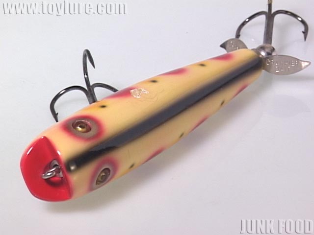 JUNK FOOD item: J-37976 ダーティーエリー2