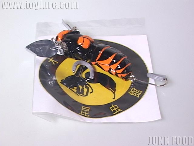 JUNK FOOD item: J-40244 スズメバチノイジー