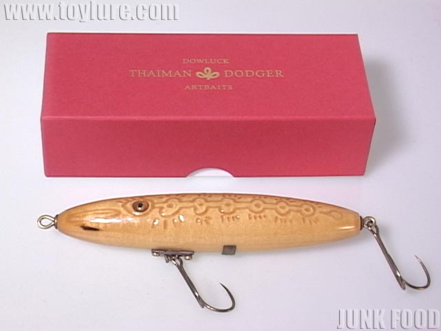 JUNK FOOD item: J-41138 タイマンドジョウ
