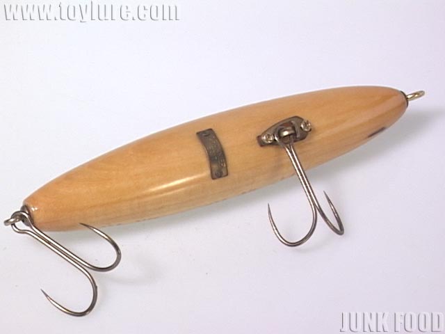 JUNK FOOD item: J-41138 タイマンドジョウ
