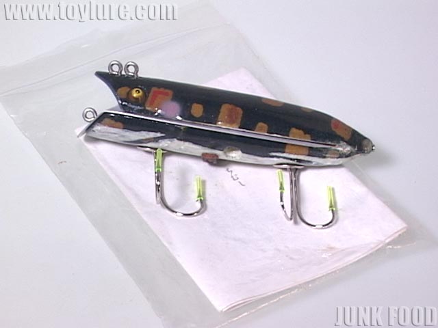 JUNK FOOD item: J-41209 ヤイカ
