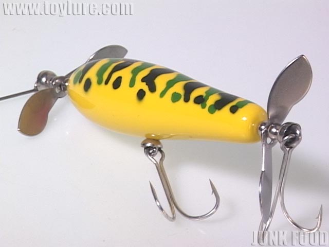 JUNK FOOD item: J-41221 ドリラータイフーン