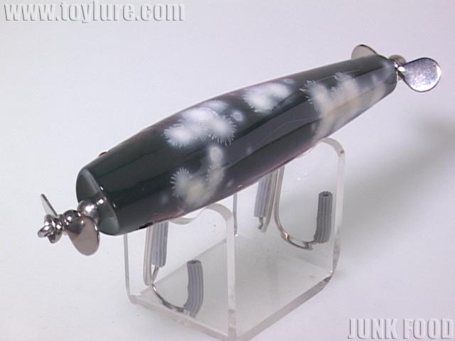 JUNK FOOD item: J-41285 メメズ