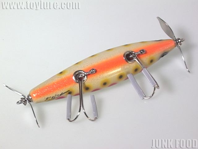 JUNK FOOD item: J-41513 ピステイカー